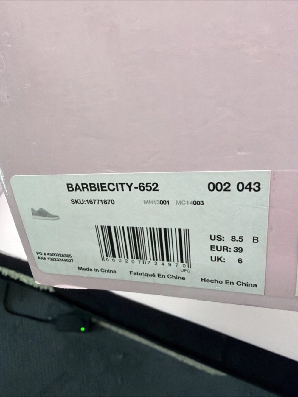 Women's Barbie by ALDO Fashion Barbie City Shoes Pink Rhinestone Size 8.5 NIB - Picture 7 of 7